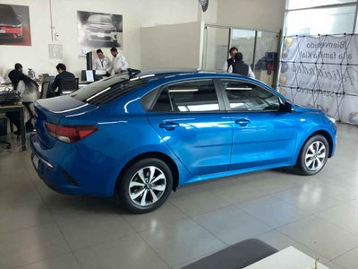2023 Kia KIA RIO SEDAN 4p LX L4/1.6 Aut