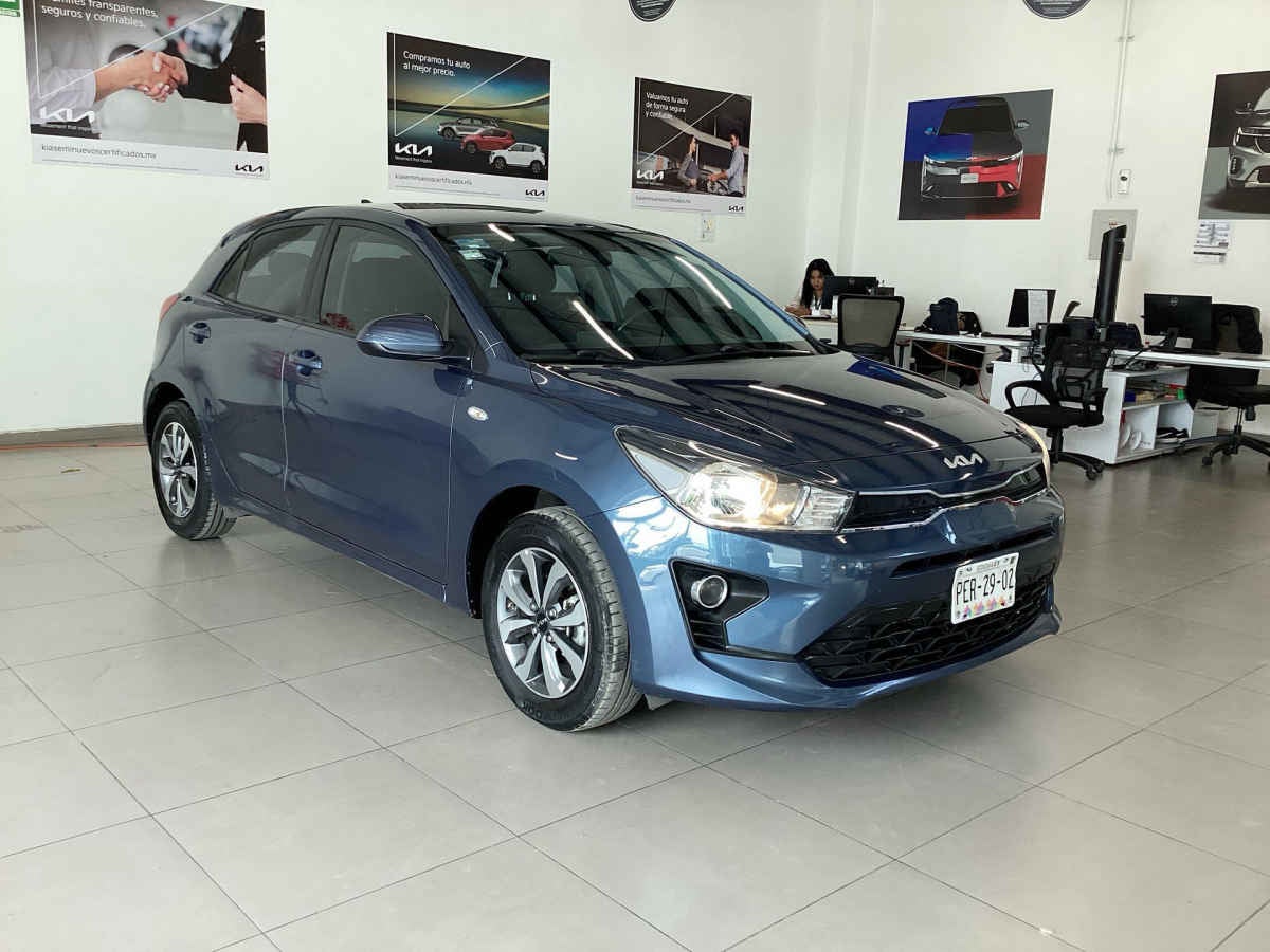 2023 Kia KIA RIO HB 5p LX L4/1.6 Aut