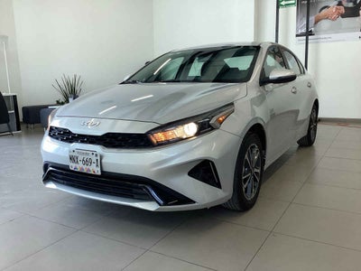 2023 Kia FORTE SEDAN 4p LX L4/2.0 Man