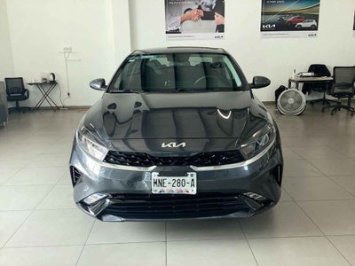 2023 Kia FORTE SEDAN 4p EX L4/2.0 Aut