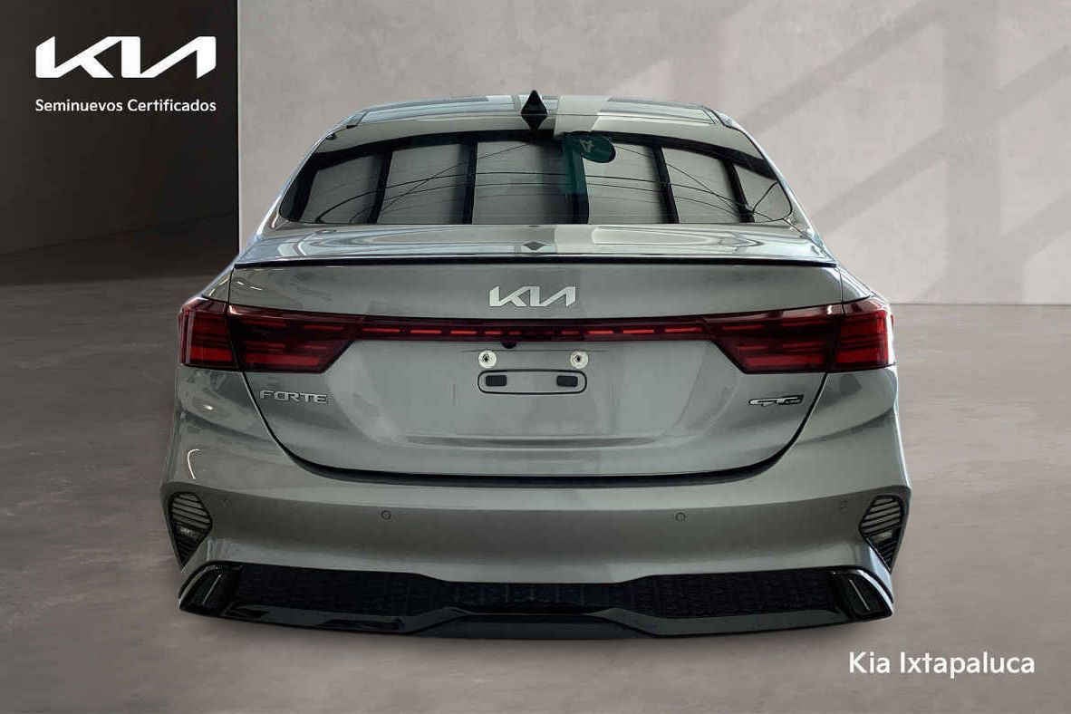 2023 Kia FORTE SEDAN 4p GT Line L4/2.0 Aut