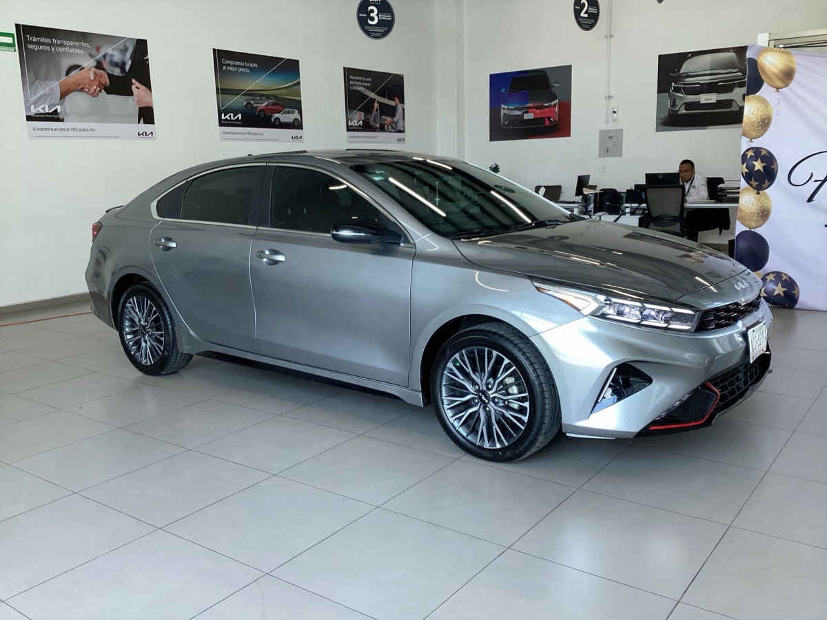 2024 Kia FORTE SEDAN 4p GT Line L4/2.0 Auto