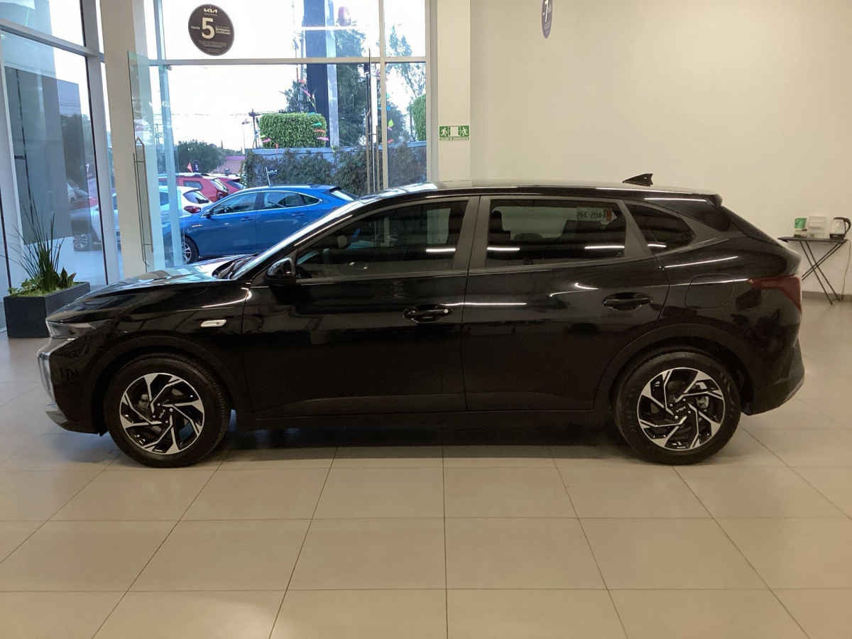 2024 Kia K3 4p EX L4/1.6 Aut