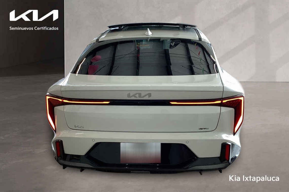 2026 Kia K4 4p GT Line L4/2.0 Aut