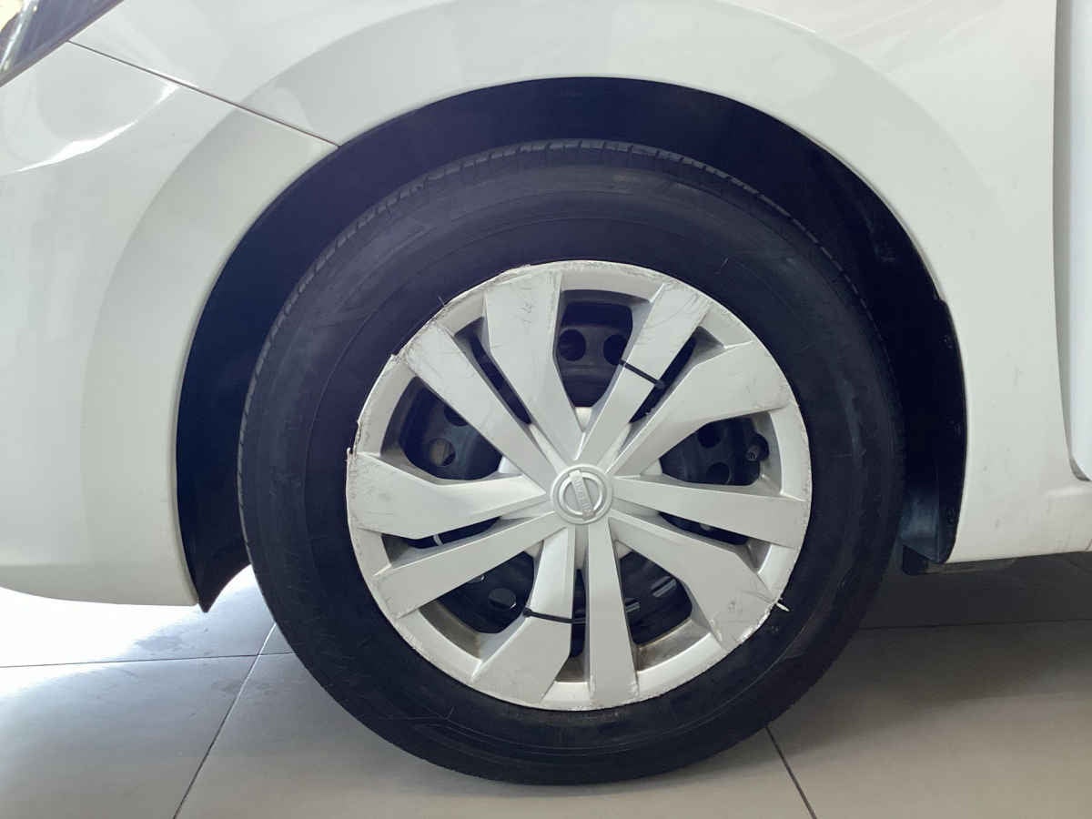 2025 Nissan Versa 4p Sense L4/1.6 Aut