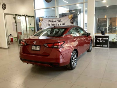 2021 Nissan Versa 4p Advance L4/1.6 Man