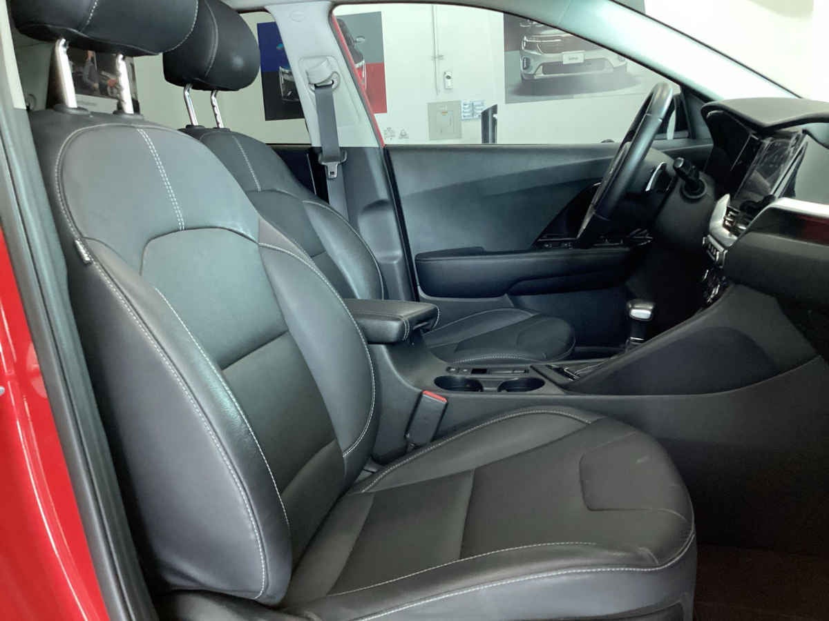 2021 Kia Niro 5p EX L4/1.6 Hibrido Aut