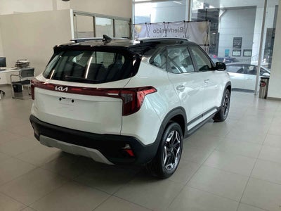 2026 Kia SELTOS 5p SXL L4/1.4/T Aut