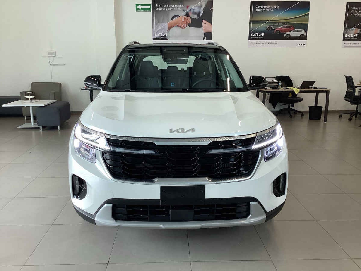 2026 Kia SELTOS 5p SXL L4/1.4/T Aut