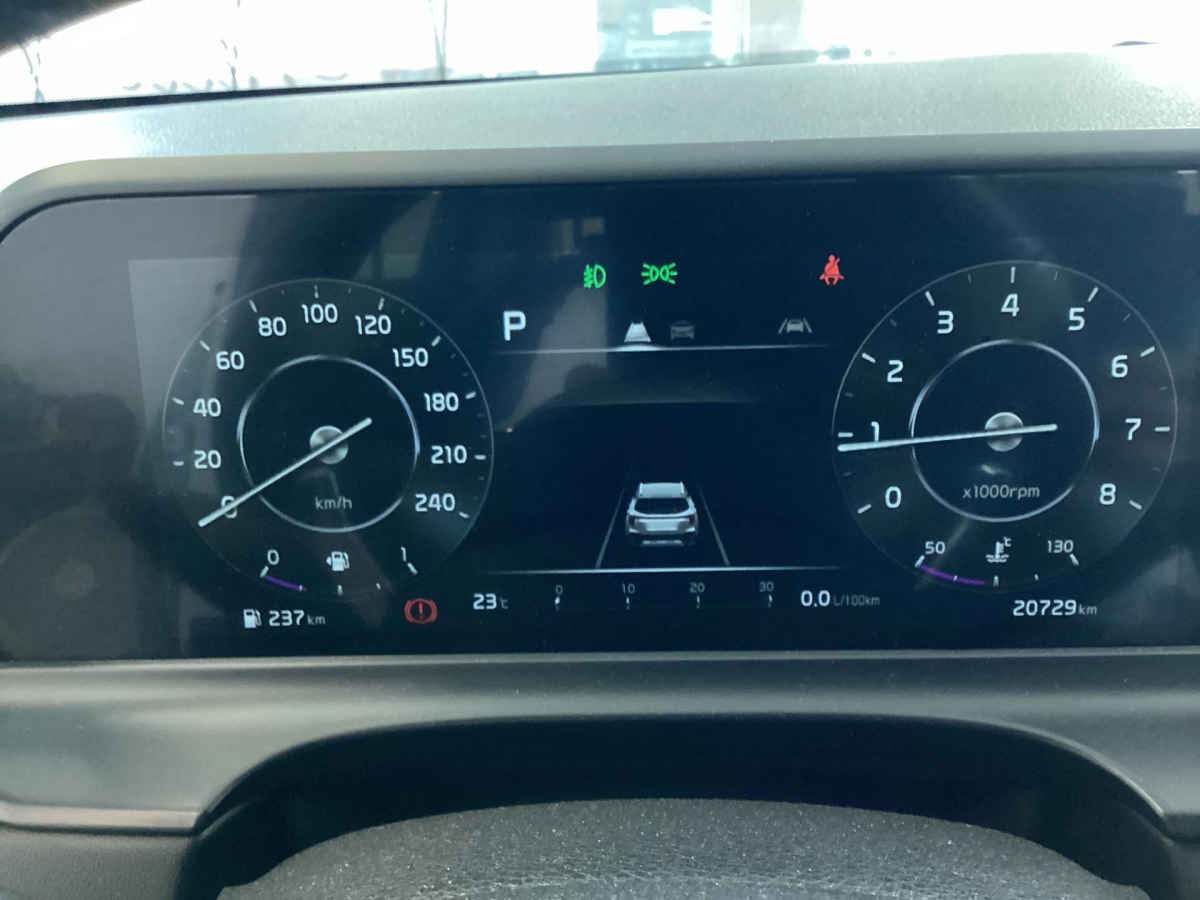 2024 Kia SELTOS 5p SXL L4/1.4/T Aut