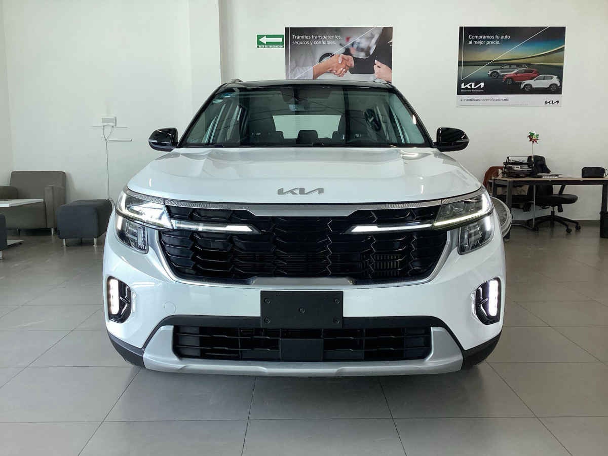 2024 Kia SELTOS 5p SXL L4/1.4/T Aut