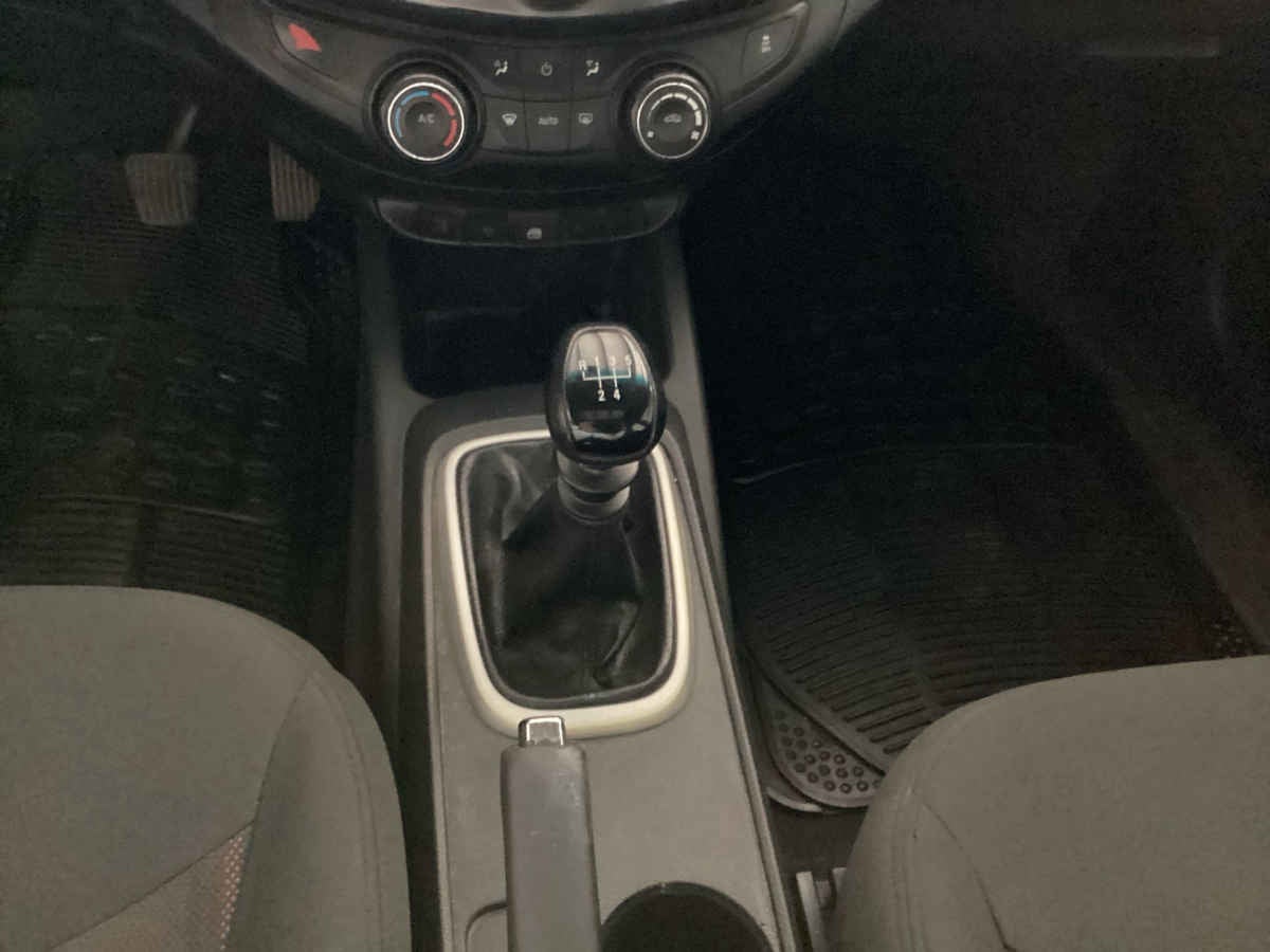 2020 Chevrolet Aveo 4p LTZ L4/1.5 Man (E)