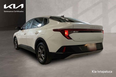 2025 Kia K3 4p LX L4/1.6 Aut