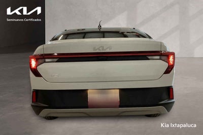 2025 Kia K3 4p LX L4/1.6 Aut