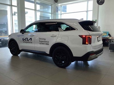 2026 Kia Sorento 5p SXL L4/2.5/T Aut