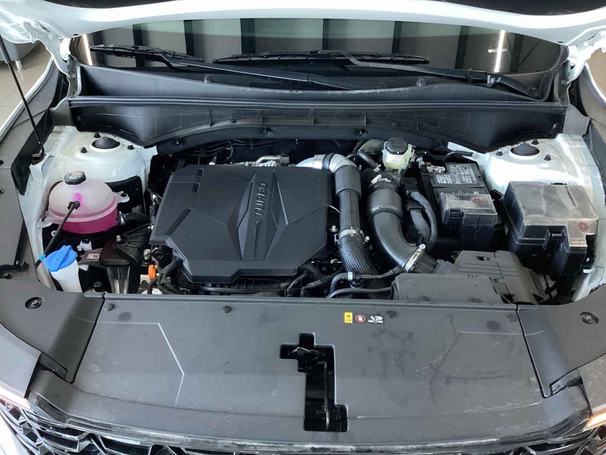 2026 Kia Sorento 5p SXL L4/2.5/T Aut