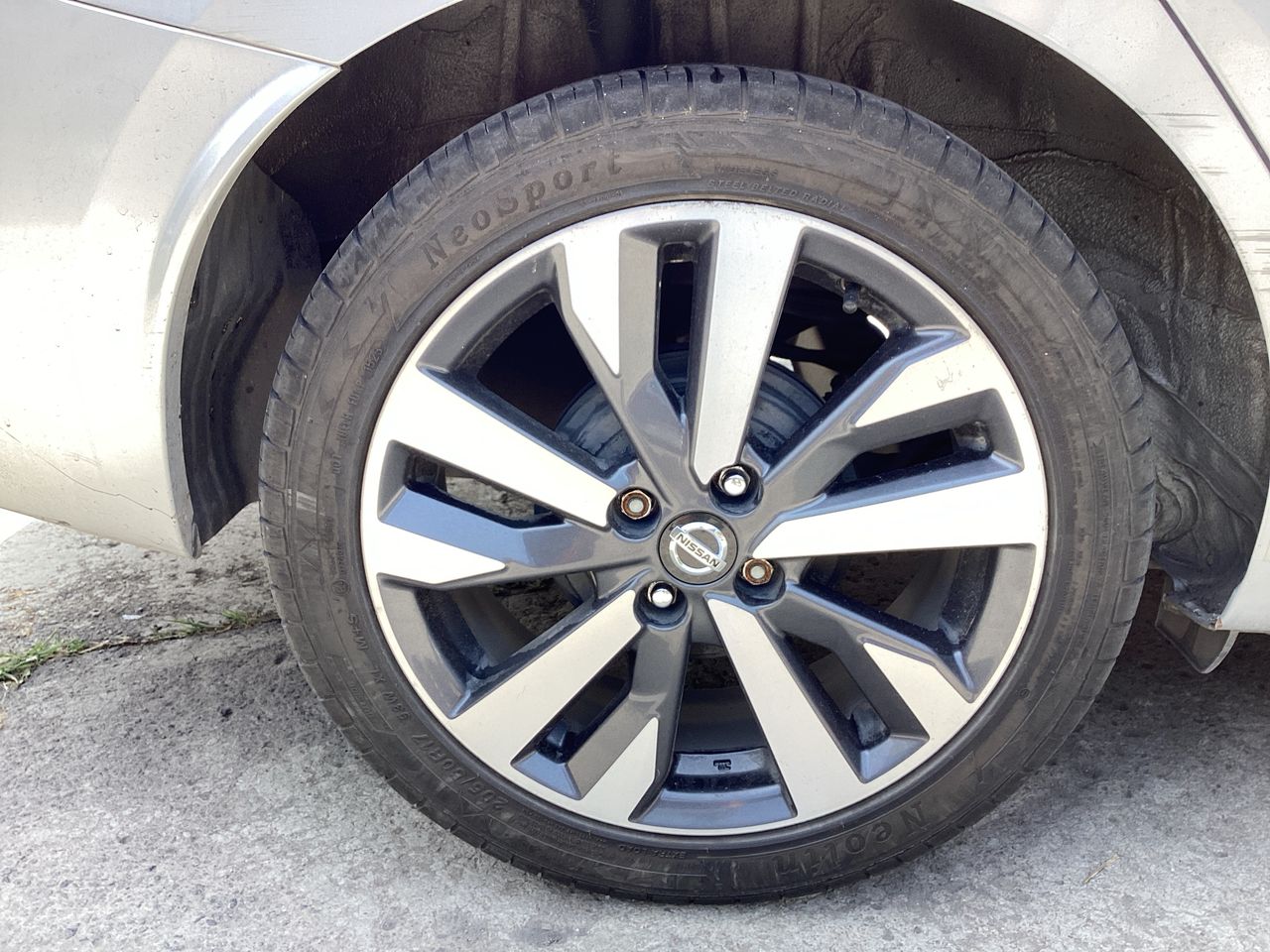 2021 Nissan Versa VERSA PLATINUM CVT