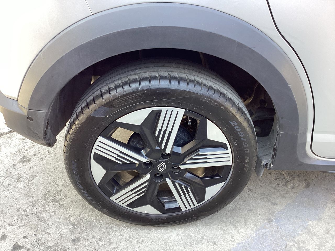 2025 Renault Kardian 1.0 Premiere Edition At