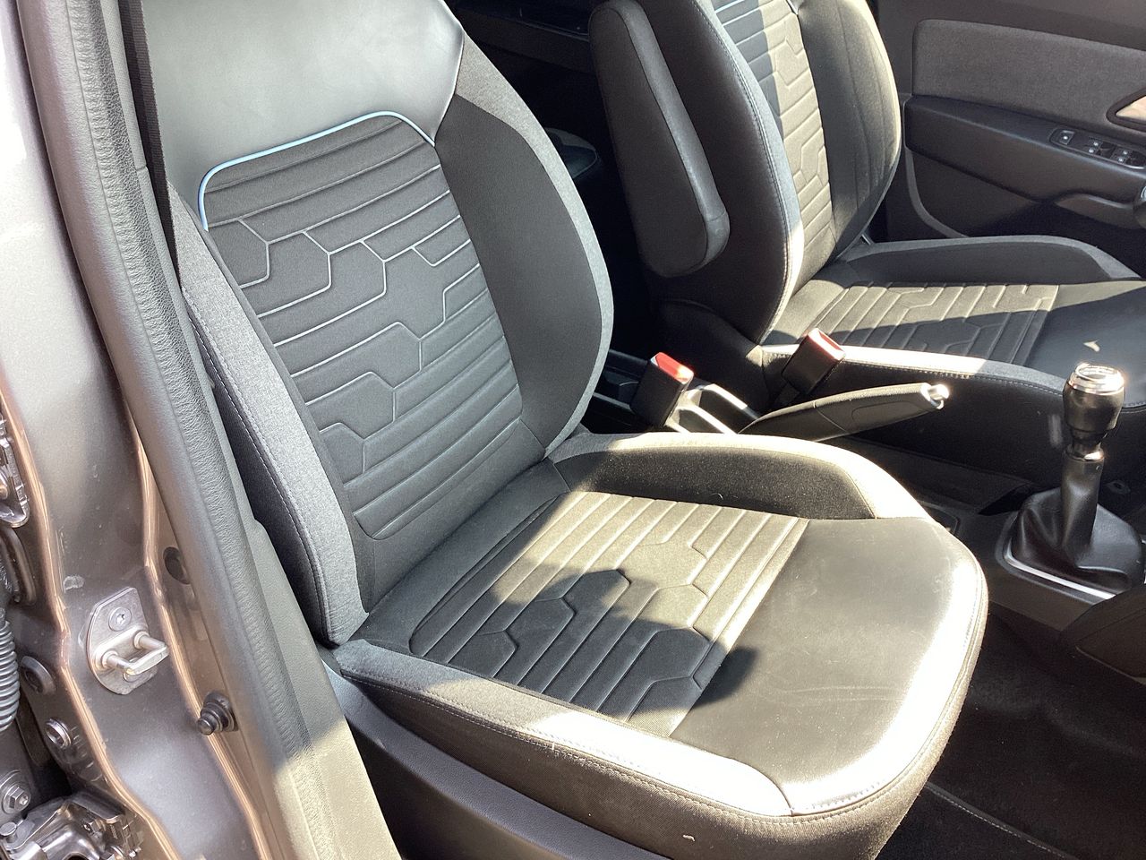 2021 Renault Duster 1.6 Iconic Mt