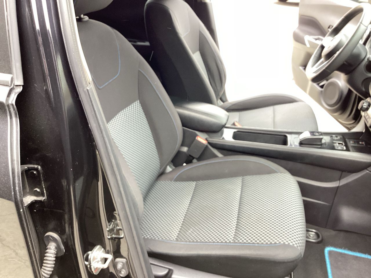 2023 Nissan Kicks E-Power Advance