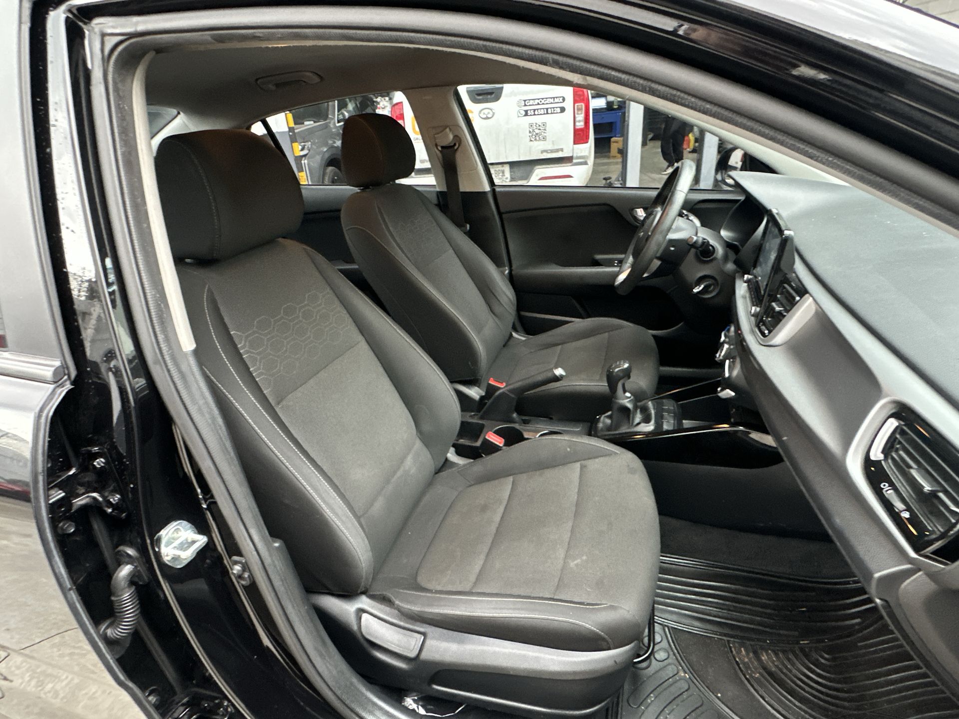 2022 Kia Rio 1.6 Sedan LX Mt