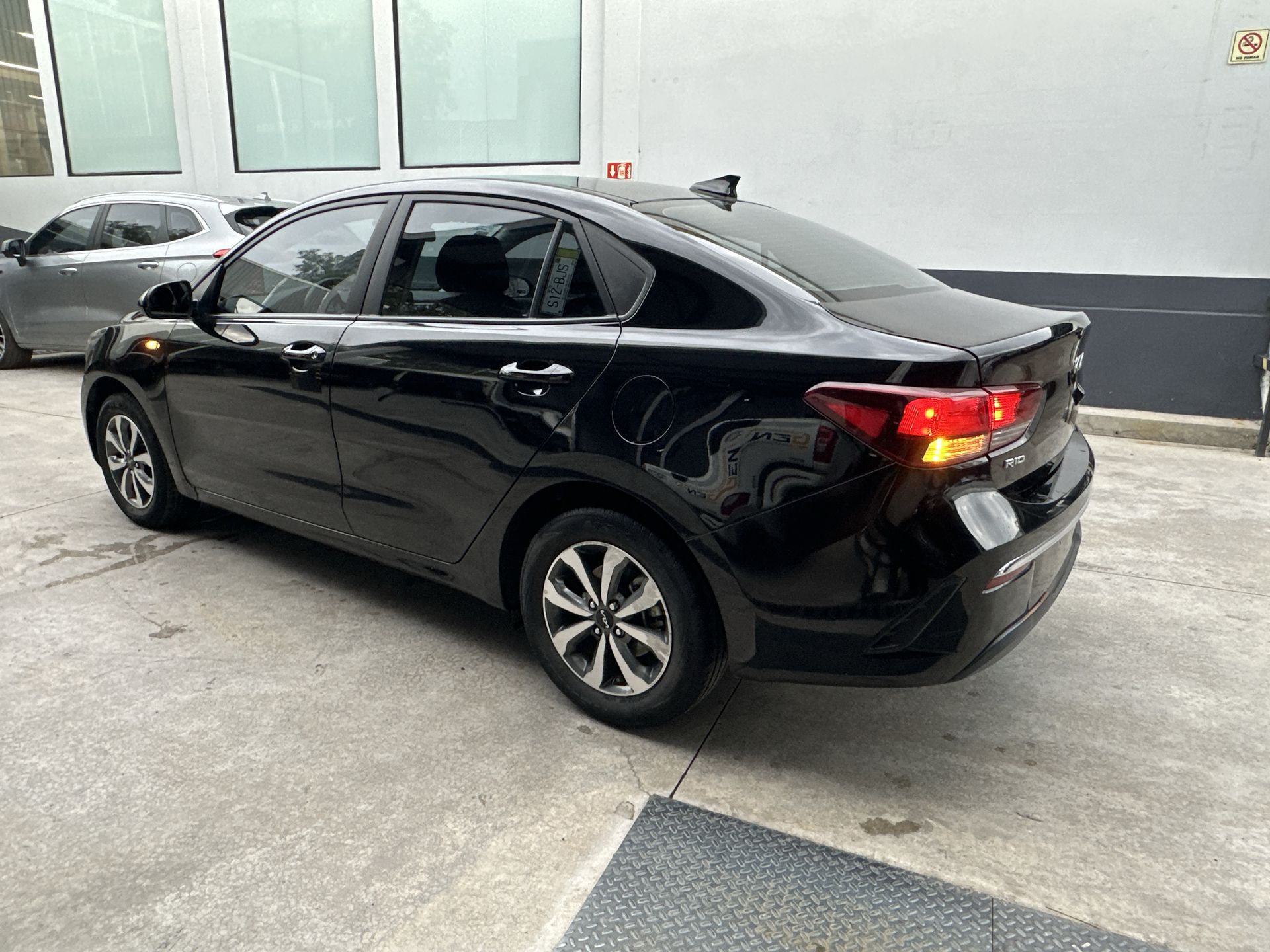 2022 Kia Rio 1.6 Sedan LX Mt