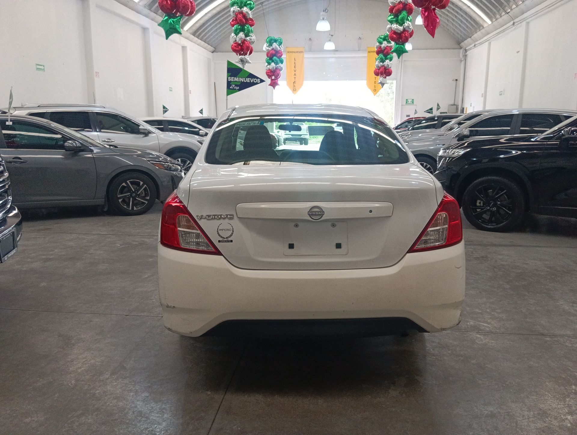 2023 Nissan V-Drive 1.6 A/C  Mt
