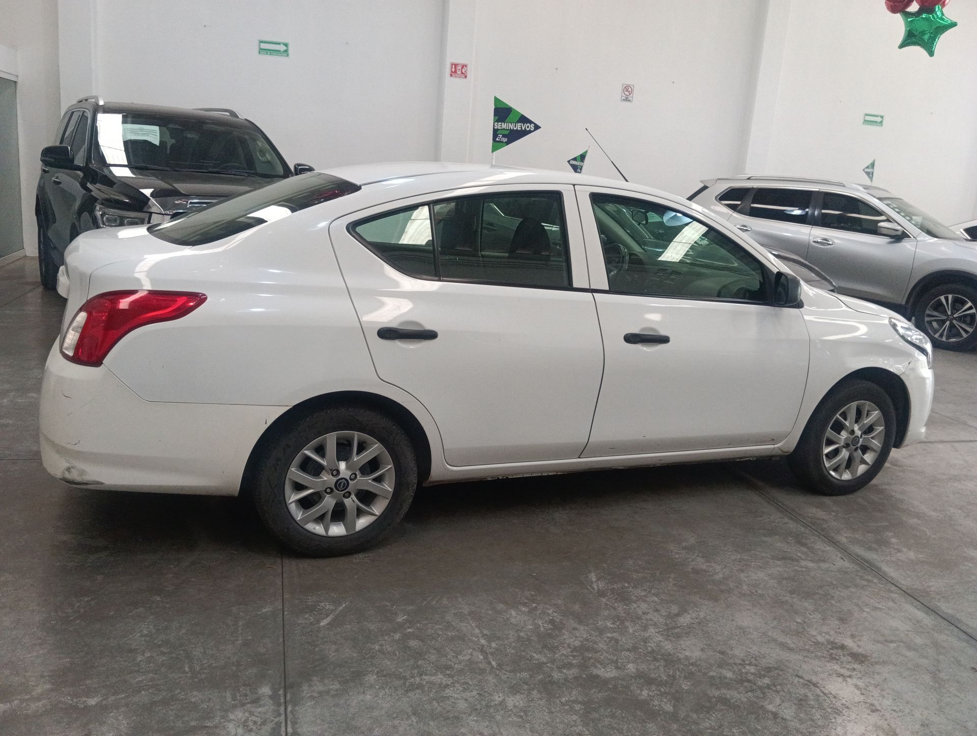 2023 Nissan V-Drive 1.6 A/C  Mt