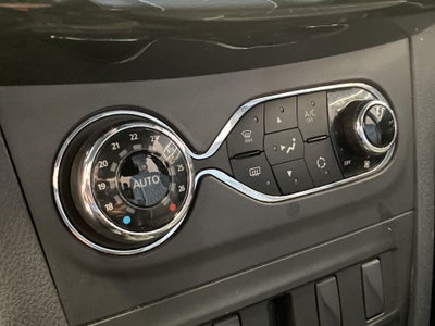 2024 Renault Logan 1.6 Intens Mt