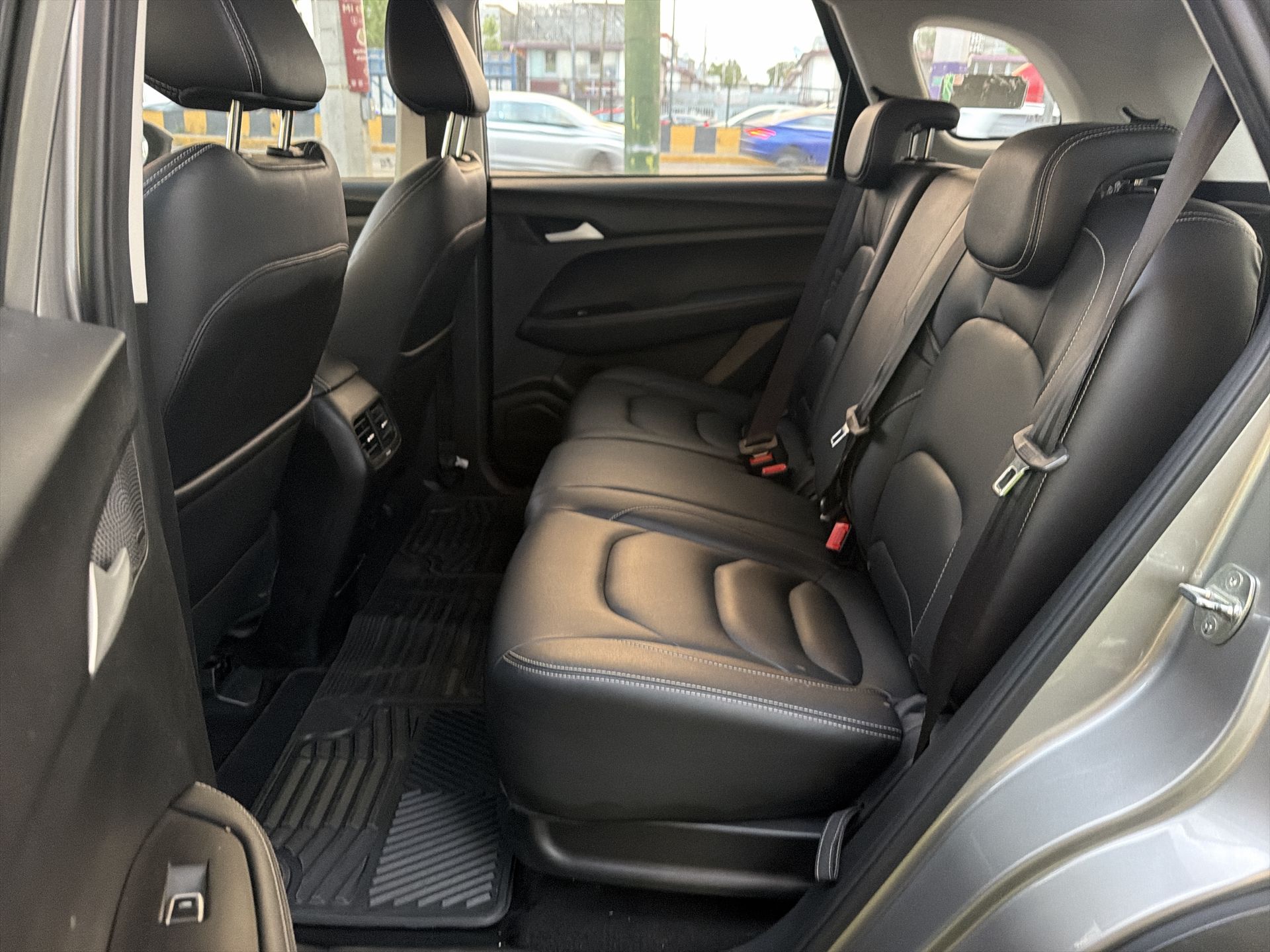 2023 Chevrolet Captiva 1.5 LT 7 pasajeros At