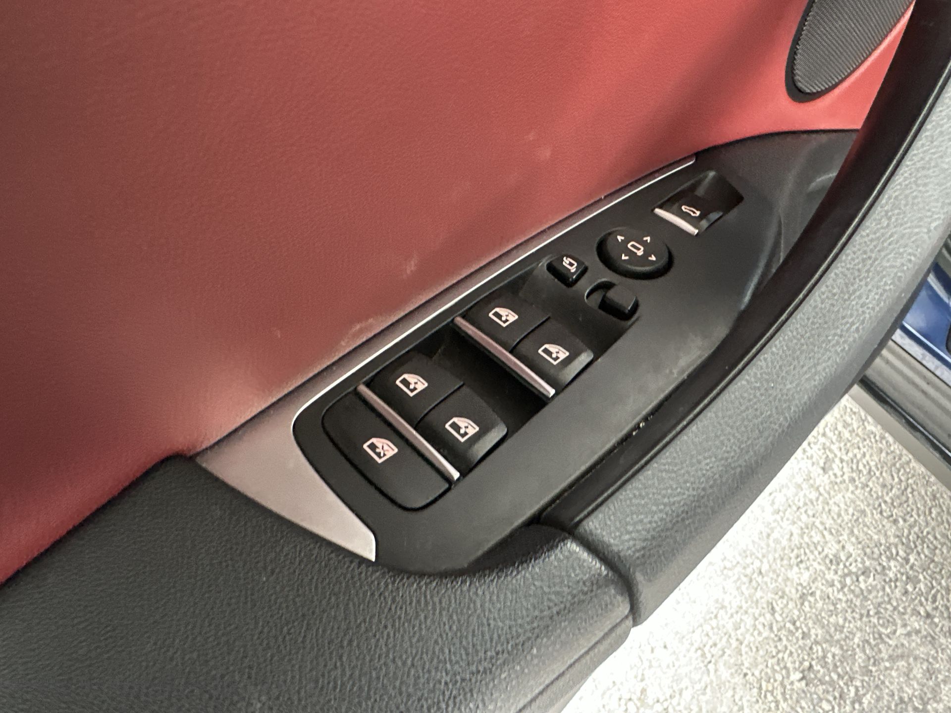 2024 BMW X3 S DRIVE 20I