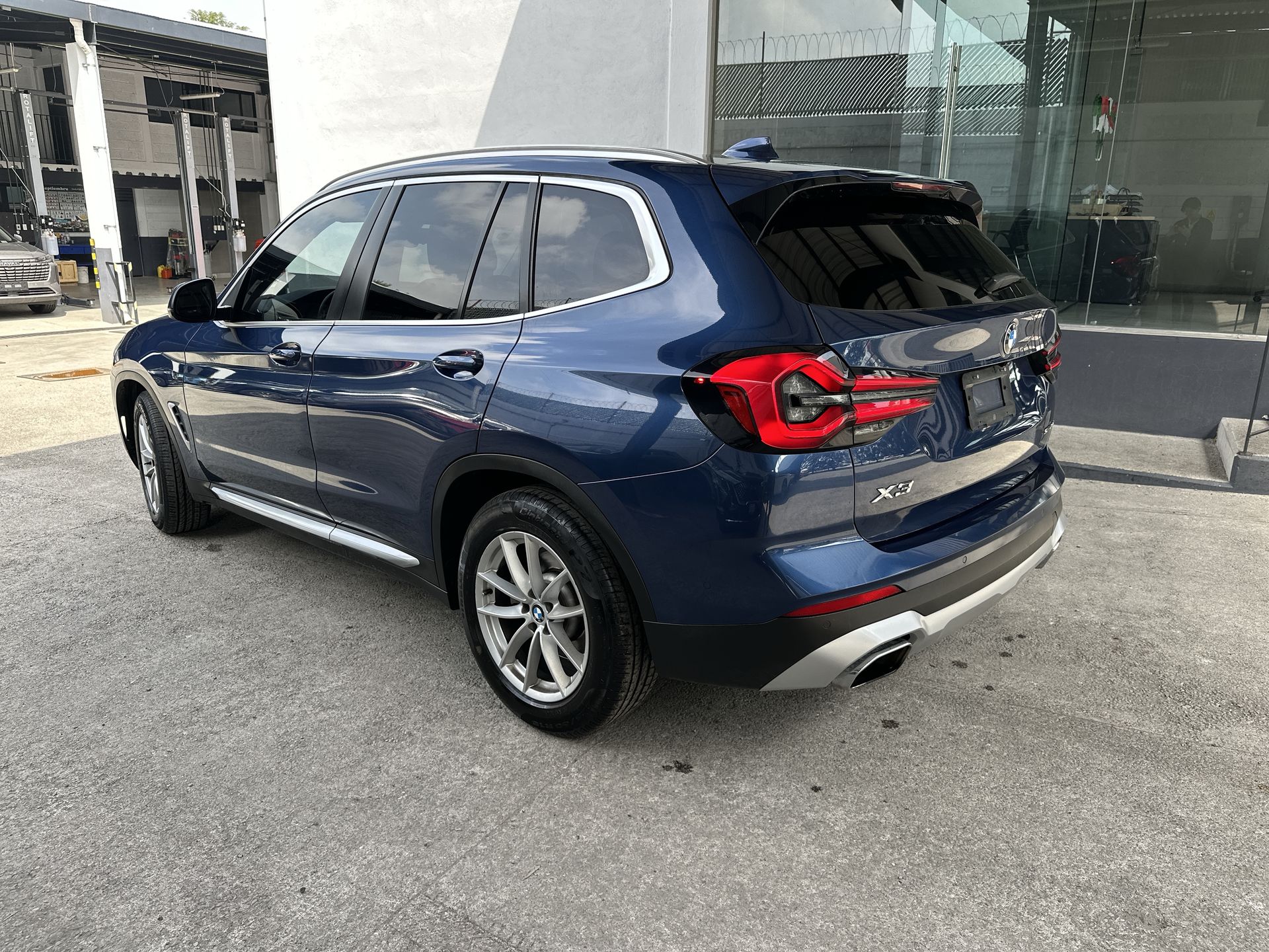 2024 BMW X3 S DRIVE 20I