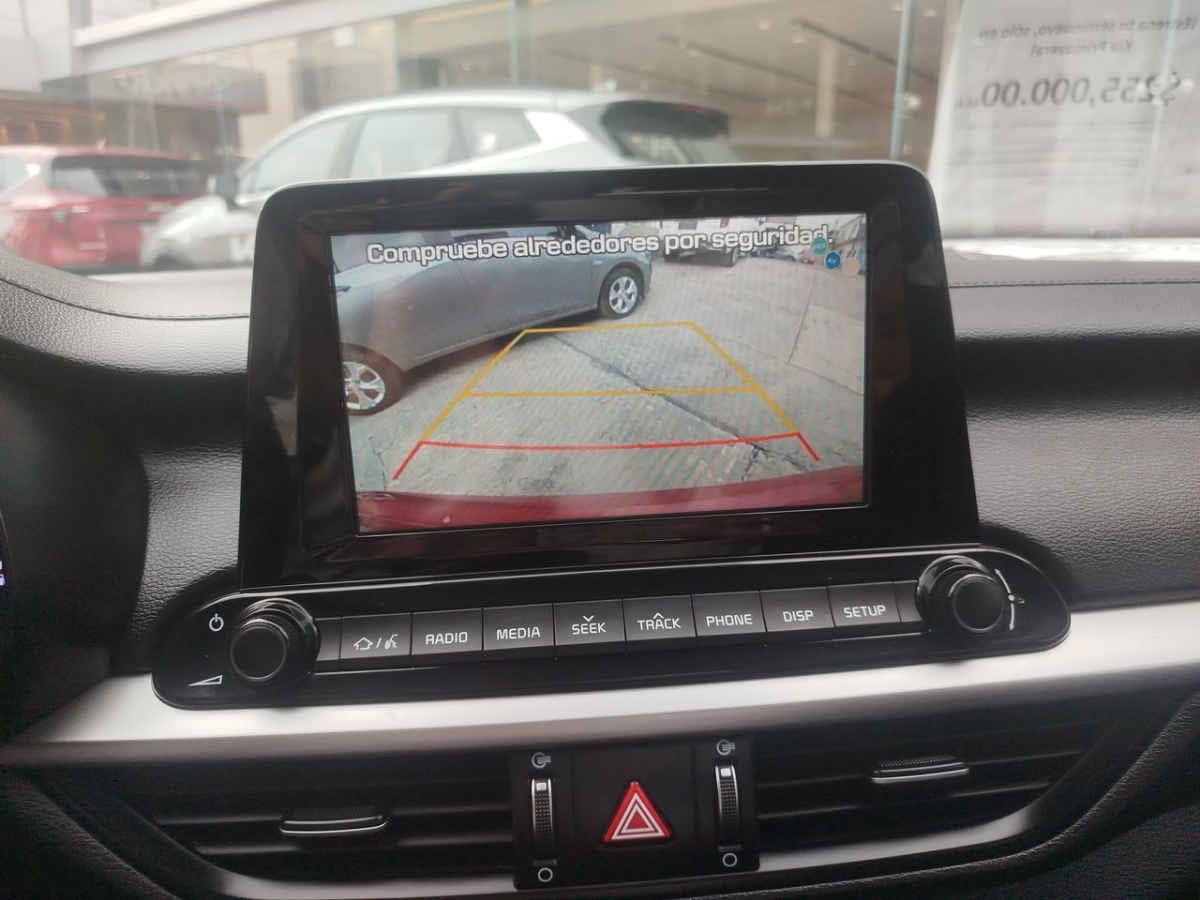 2021 Kia FORTE SEDAN 4p LX L4/2.0 Man