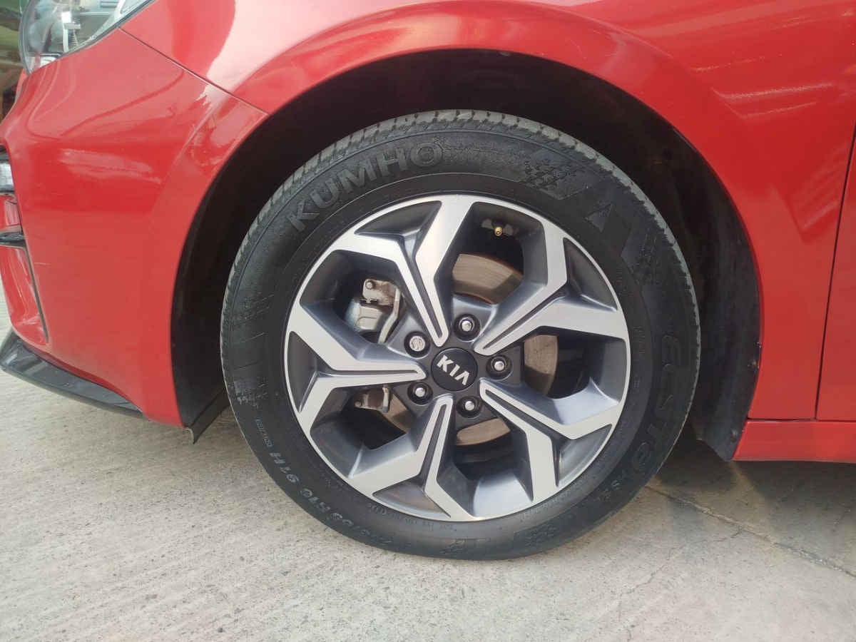 2021 Kia FORTE SEDAN 4p LX L4/2.0 Man