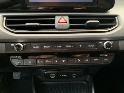 2024 Kia K3 4p LX L4/1.6 Man