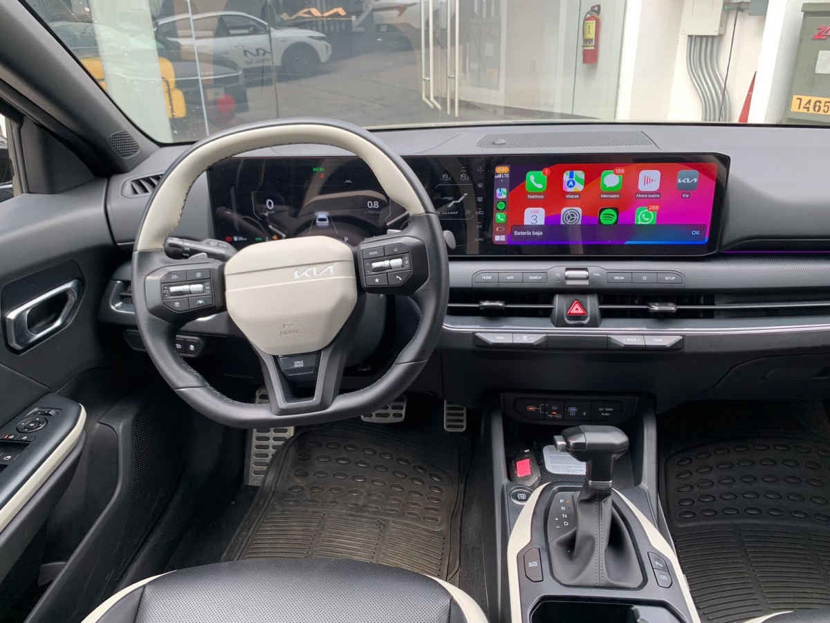 2027 Kia K4 4p GT Line L4/2.0 Aut