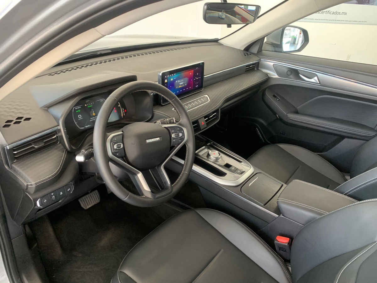 2025 HAVAL Jolion 5p Premium HEV L4/1.5/T Aut 1.67 kwh