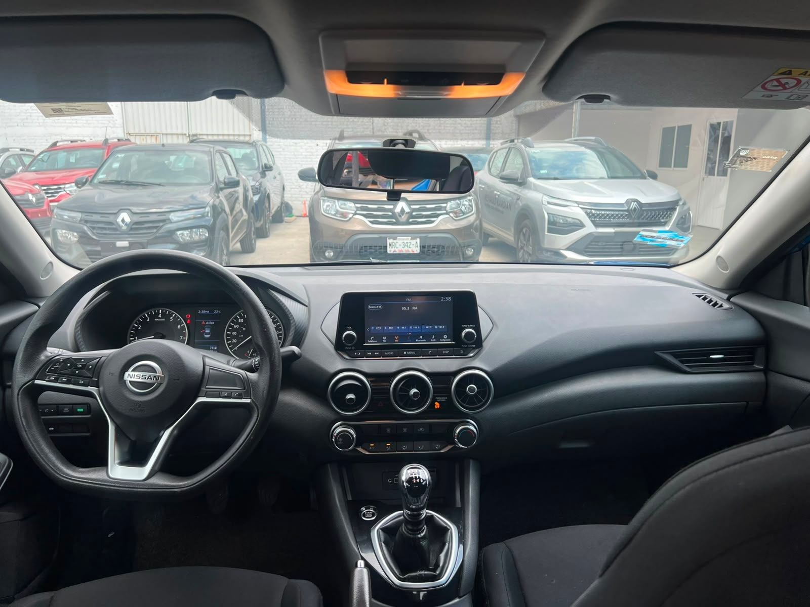 2023 Nissan Sentra 2.0 Sense Mt