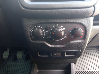 2024 Renault Kangoo 1.6 intens Mt