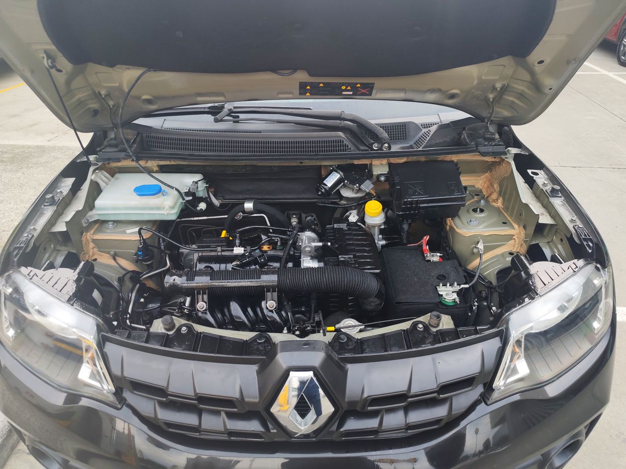 2022 Renault Kwid 1.0 Iconic Mt