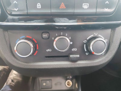 2022 Renault Kwid 1.0 Iconic Mt