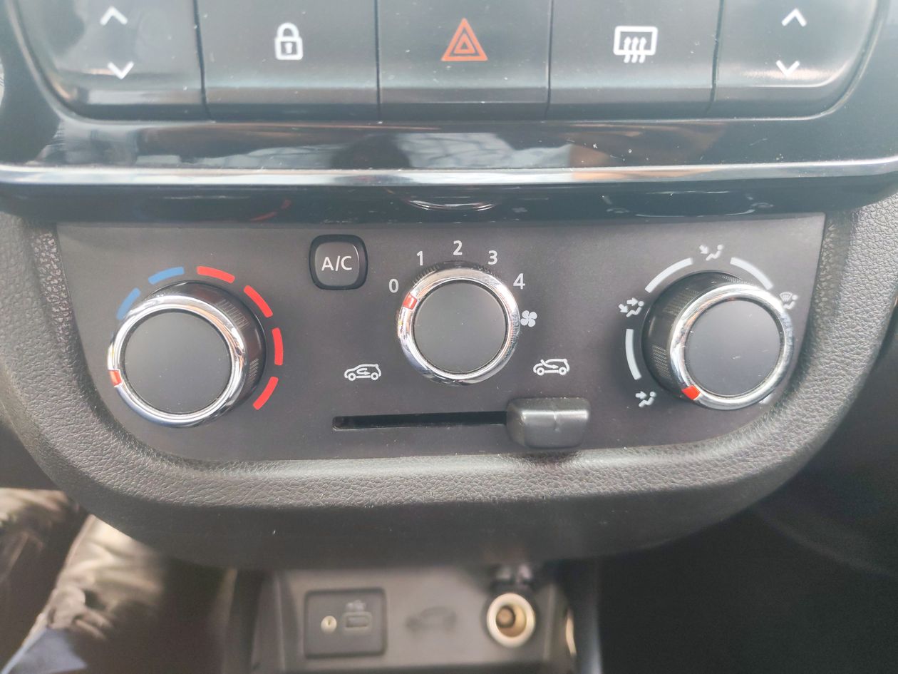 2022 Renault Kwid 1.0 Iconic Mt