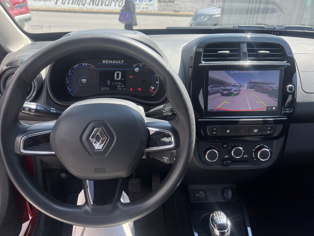 2024 Renault Kwid 1.0 Iconic Mt