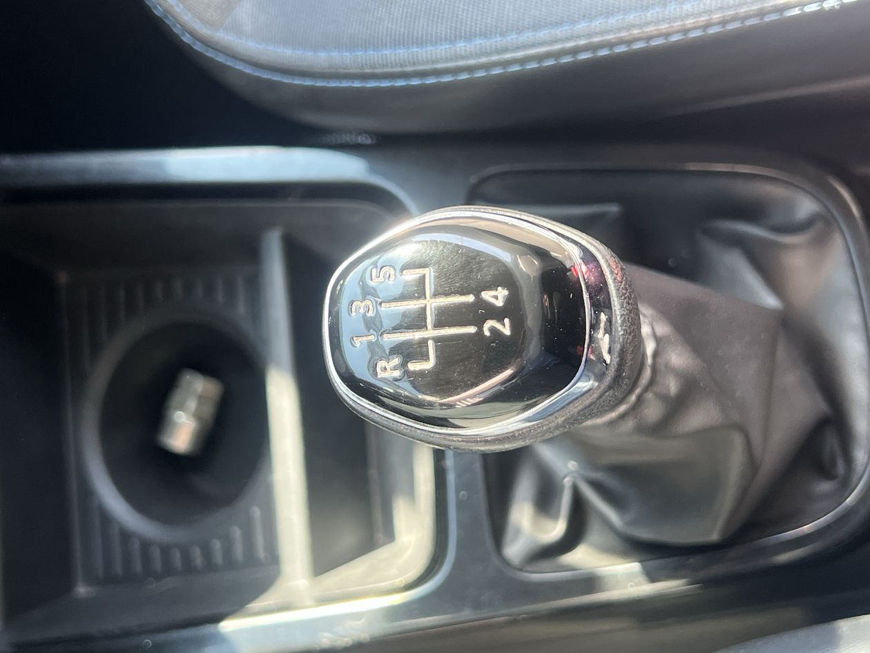 2024 Renault Kwid 1.0 Bitono Mt