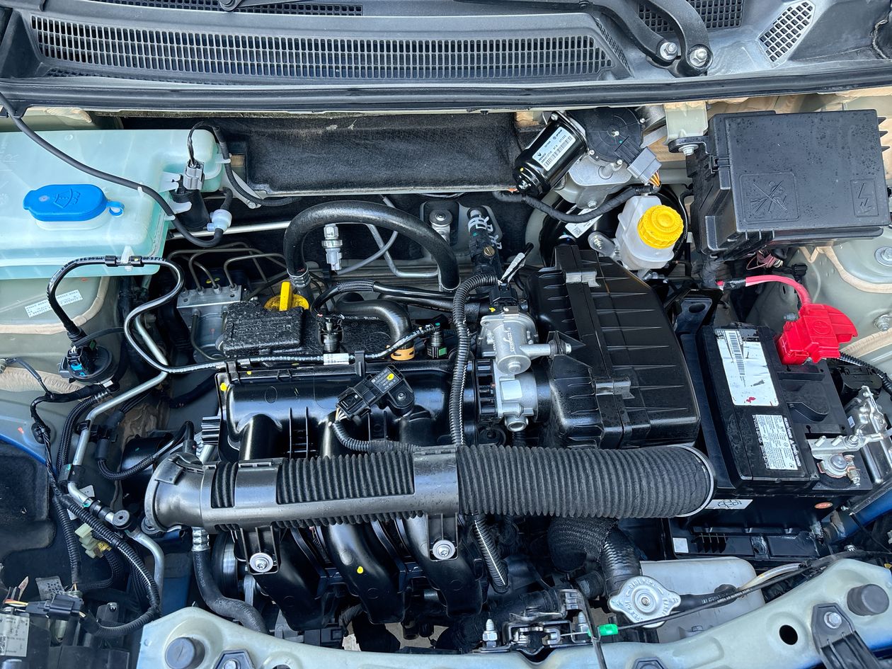 2024 Renault Kwid 1.0 Outsider Mt