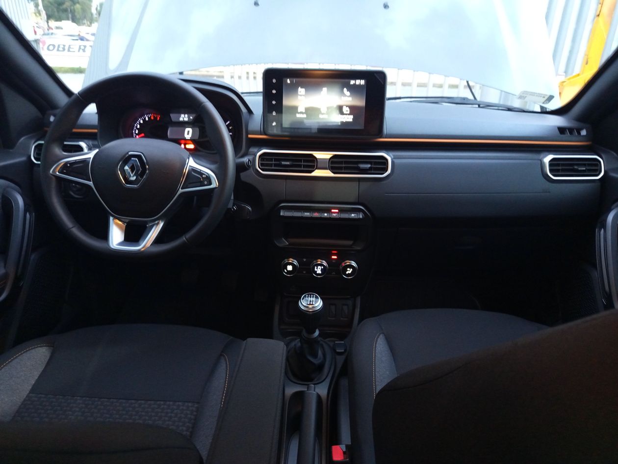 2025 Renault Oroch 1.6 Outsider Mt