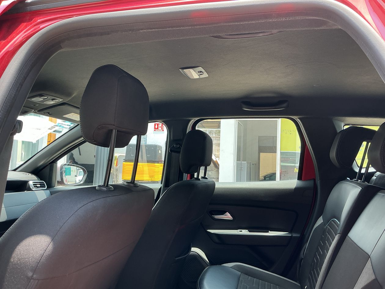 2023 Renault Duster ICONIC CVT