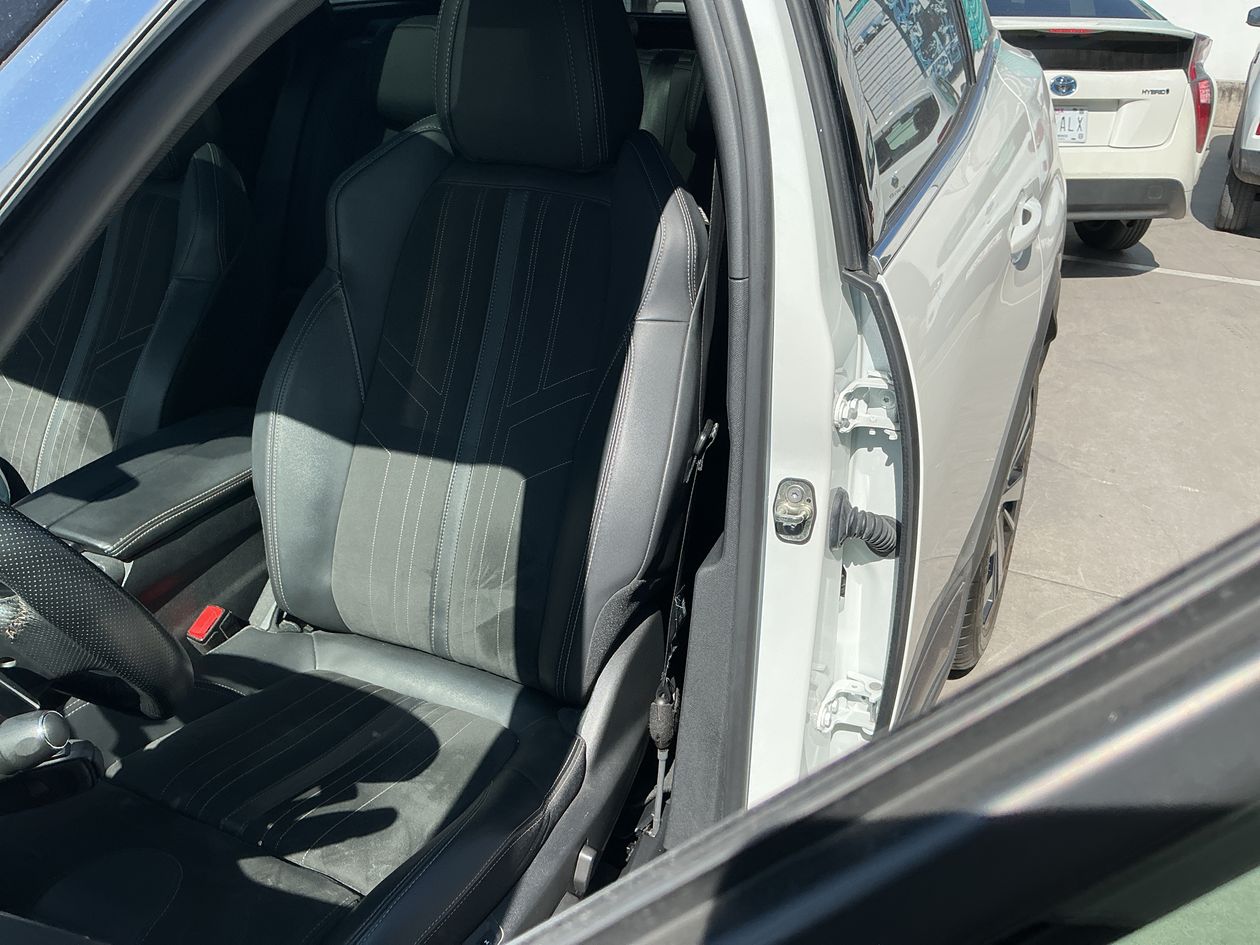 2024 Peugeot 3008 1.6 Gt At