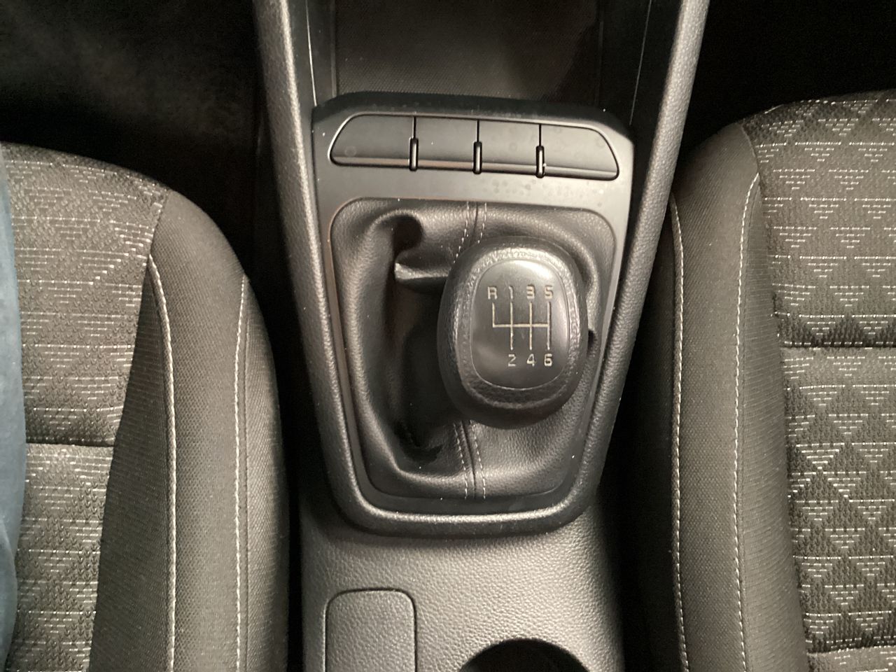 2023 Kia Rio 1.6 Sedan L Mt