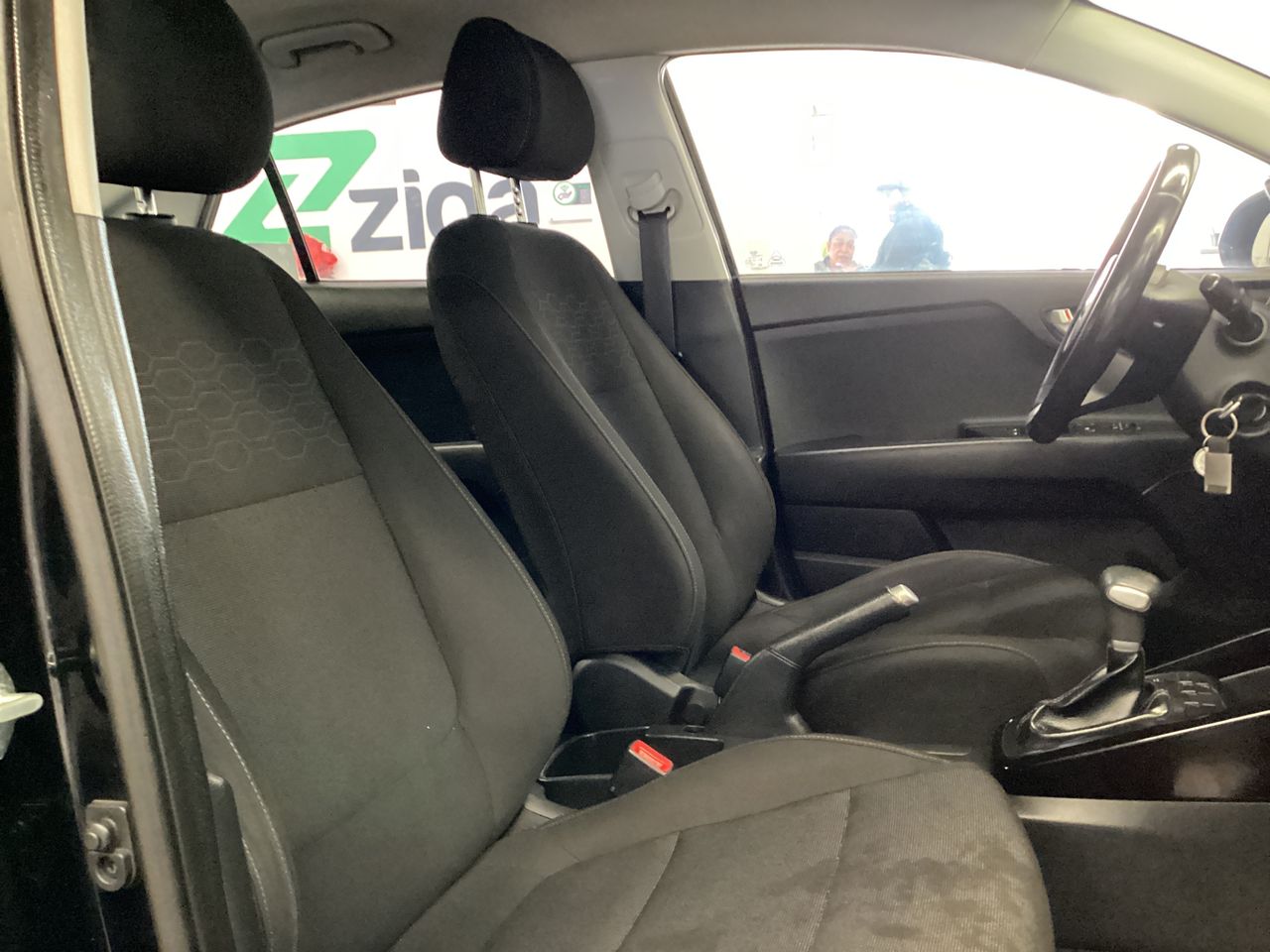 2021 Kia Rio 1.6 Sedan LX At